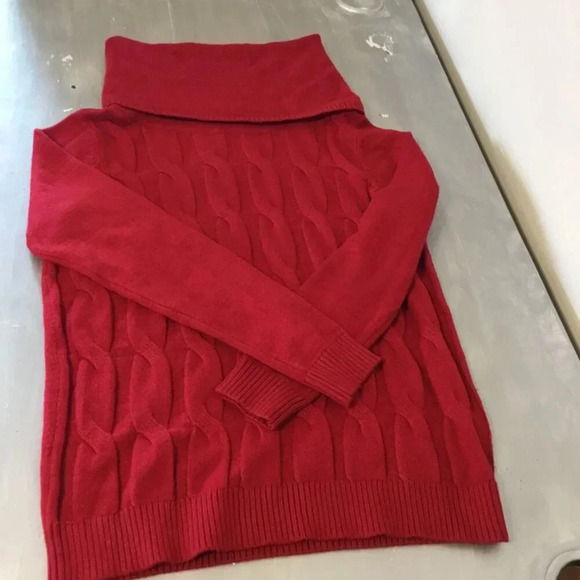 Suzy Shier Sweater Womens Small Red Knit Turtleneck Pullover Sz M - Picture 3 of 9
